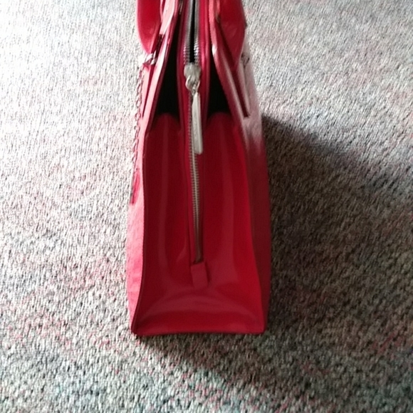 𝅺DOMANI Red Bag, Used, Excellent codition - Picture 6 of 8